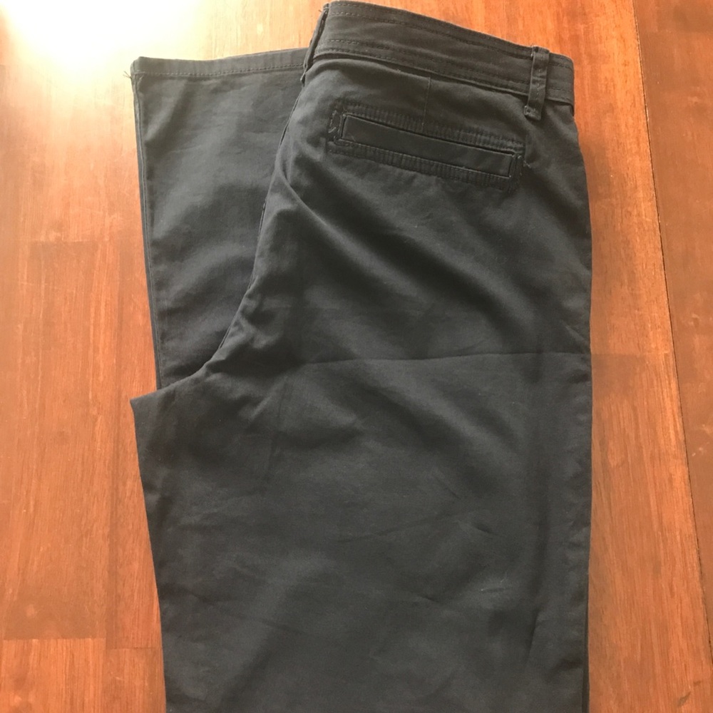 Gloria Vanderbilt Pants